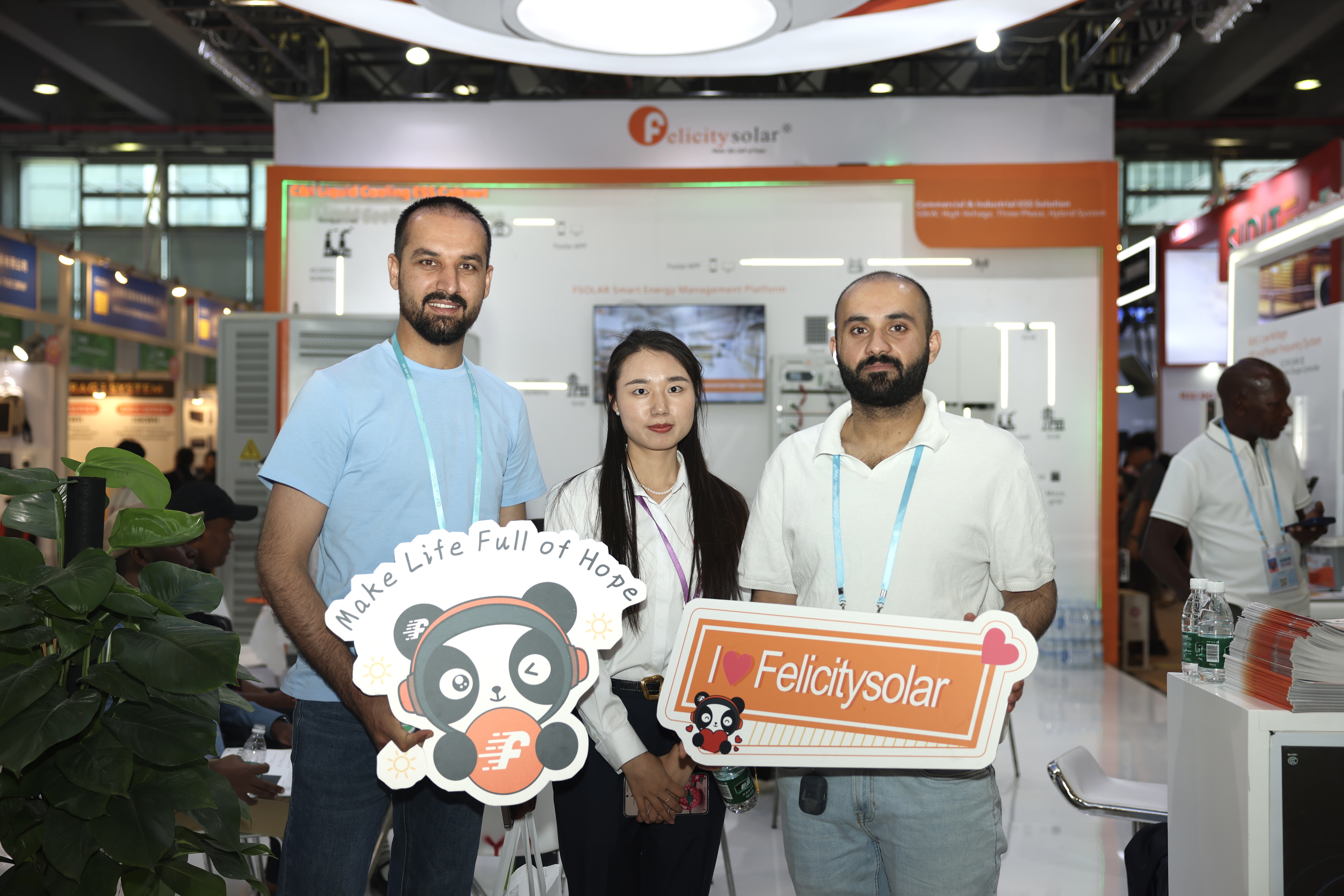 Felicitysolar 2025 Spring Canton Fair (5)